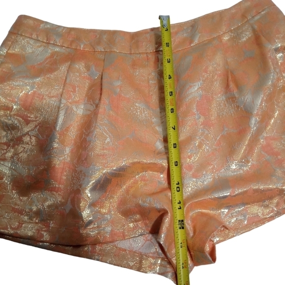 Asos High Waist Floral Jacquard Button Zip Shorts Size 12 - Picture 6 of 9